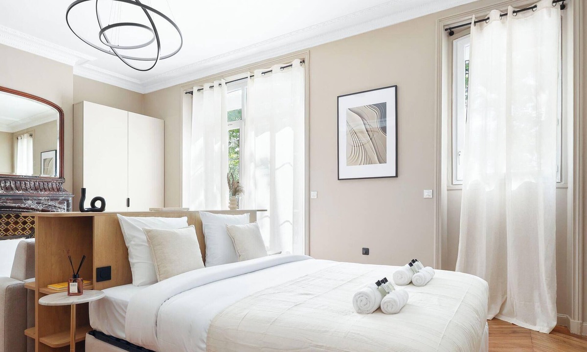 Quartier de la Maison-Blanche Apartment | Prestige Haussmannien avec climatisation à Paris