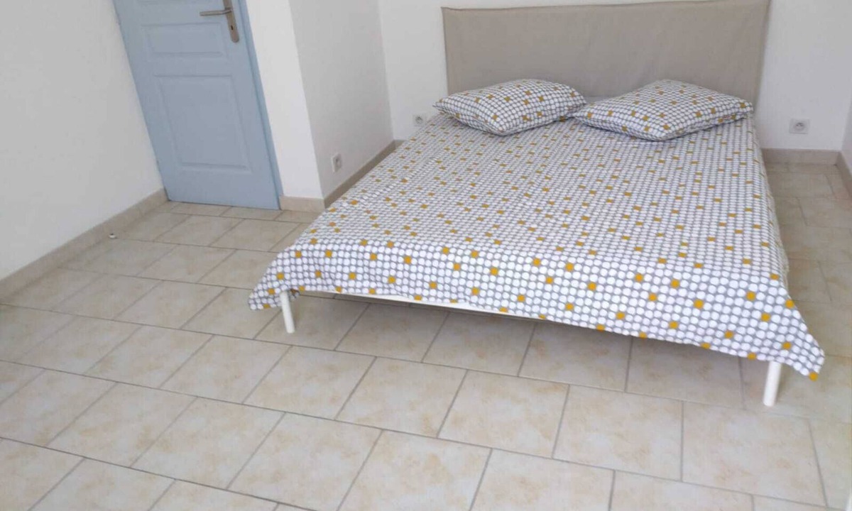 La Madeleine Apartment | Pretty Apartment 15 min walk from the Promenade des Anglais