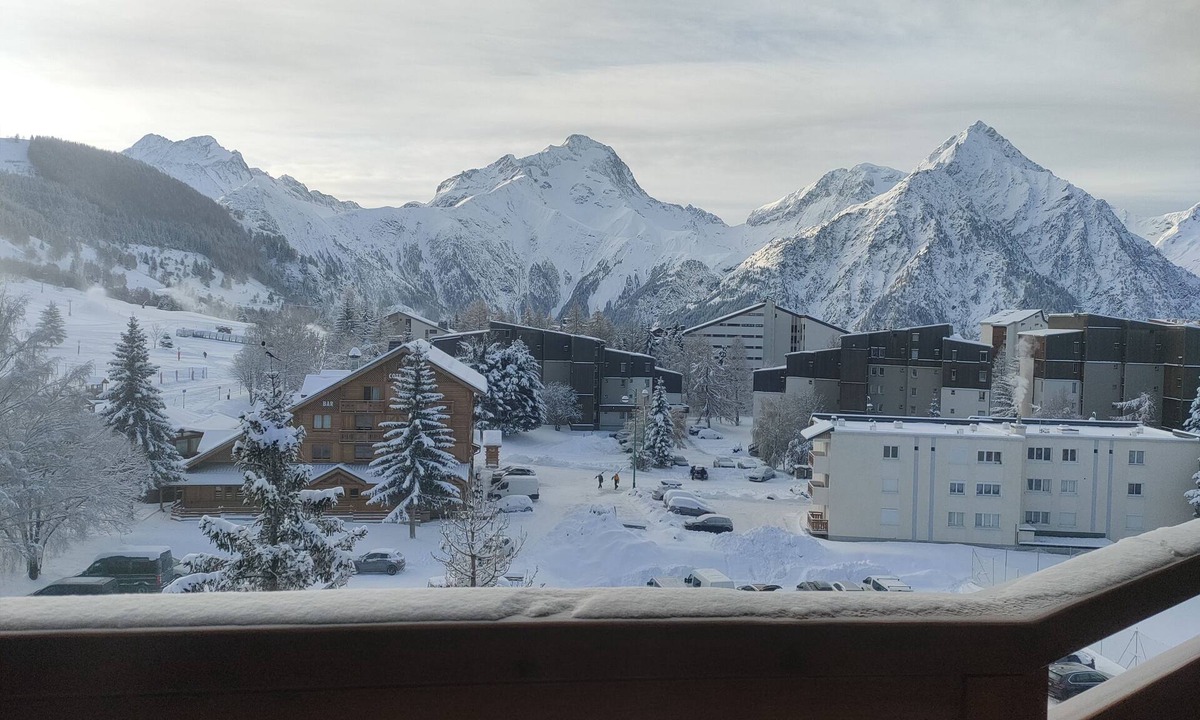 Mont-de-Lans Apartment | Résidence Plein Sud, Front de Neige Centre, à Côté Télécabine 3400m