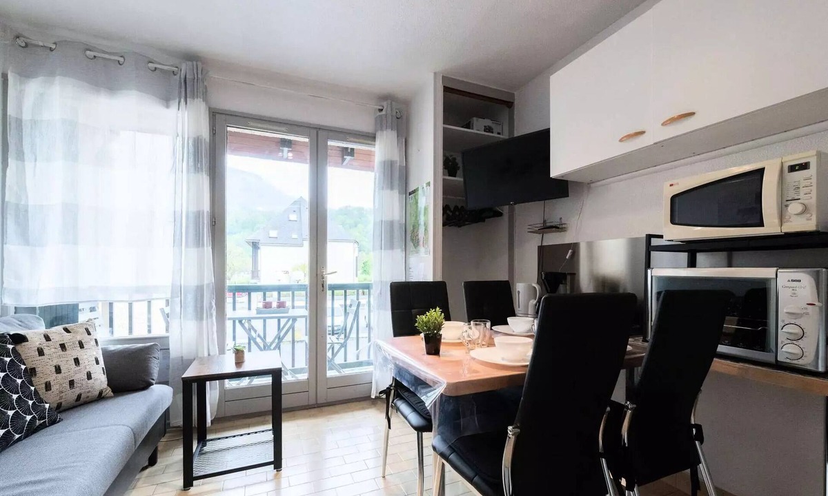 Vielle-Aure Apartment | Residence Hameau Du Soleil - Rental Studio Vielle Aure Near cable car