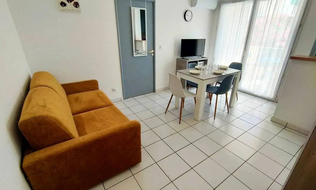 Les Arenes Apartment | Residence Les Voiliers - Bright and modern T2 apartment with parking - 4VOIL245 -