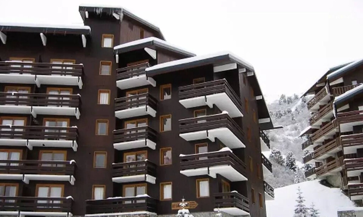 Meribel-Mottaret Apartment | Residence Le Lac Blanc - 2-room apartment for 6 people in Meribel Mottaret in the Hameau district, at the foot of the slopes and close to shops