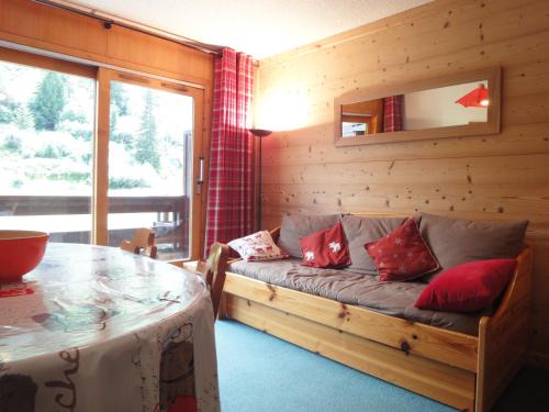 Meribel-Mottaret Apartment | Residence Le Lac Blanc