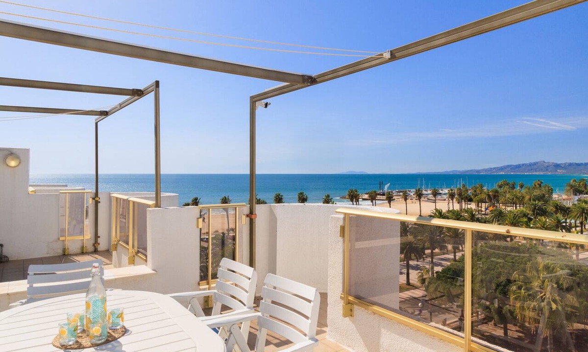 Salou City Centre Apartment | S205-032 UHC ACACIAS APARTMENTS SALOU