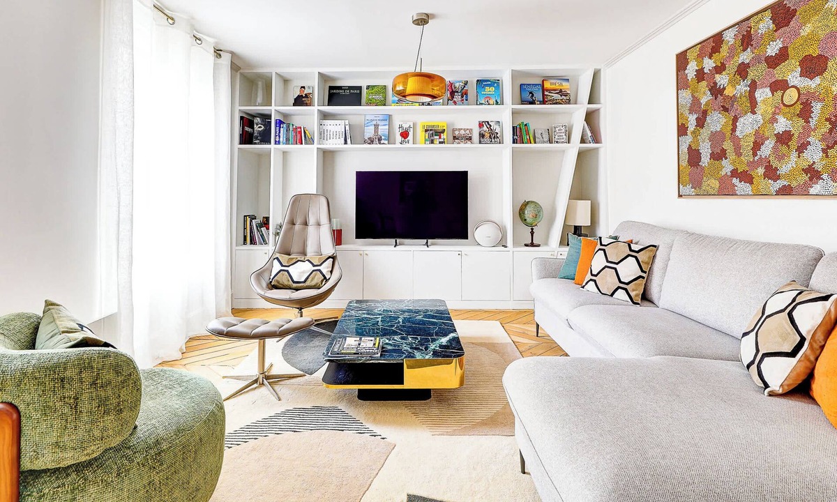 Les Halles Apartment | Saint-Honore - Design & Prestige Parisien