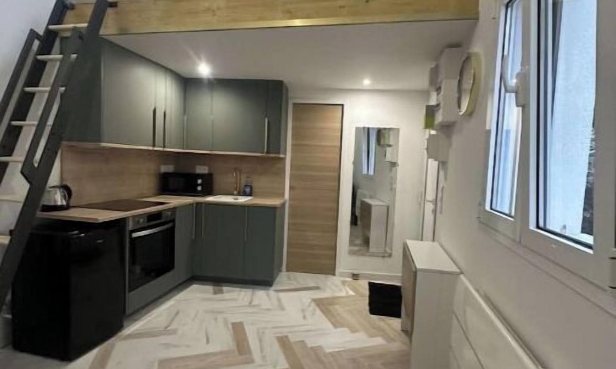 Vitry-sur-Seine Apartment | Self-contained studio near Paris