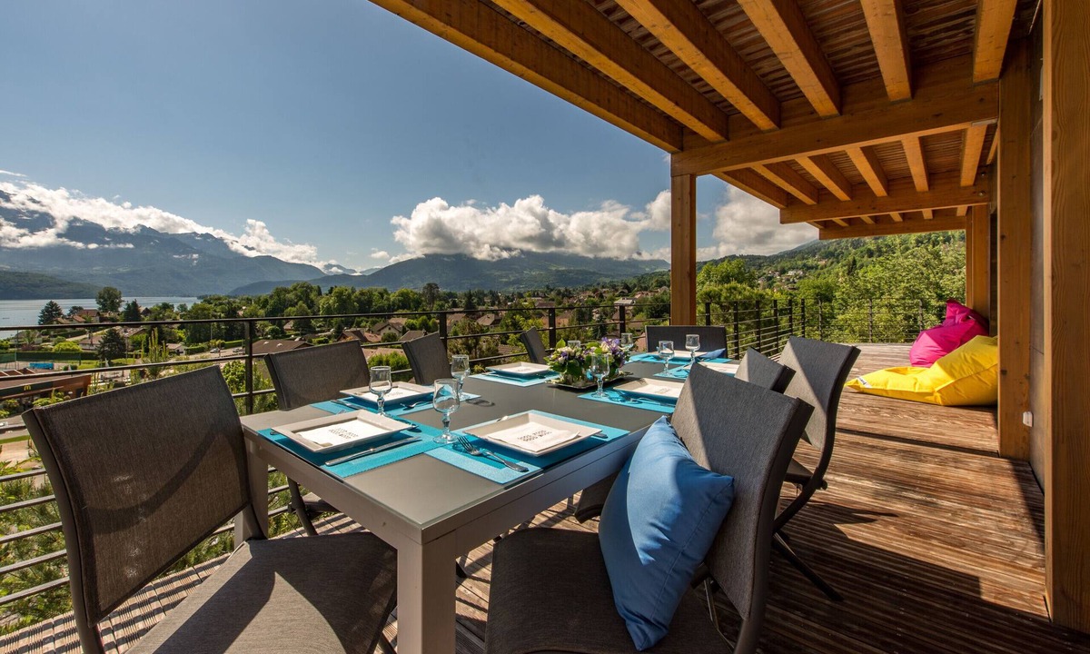 Cessenaz Apartment | SEVRIER- Le MainFloor Panoramic. Vue, Jacuzzi, Par