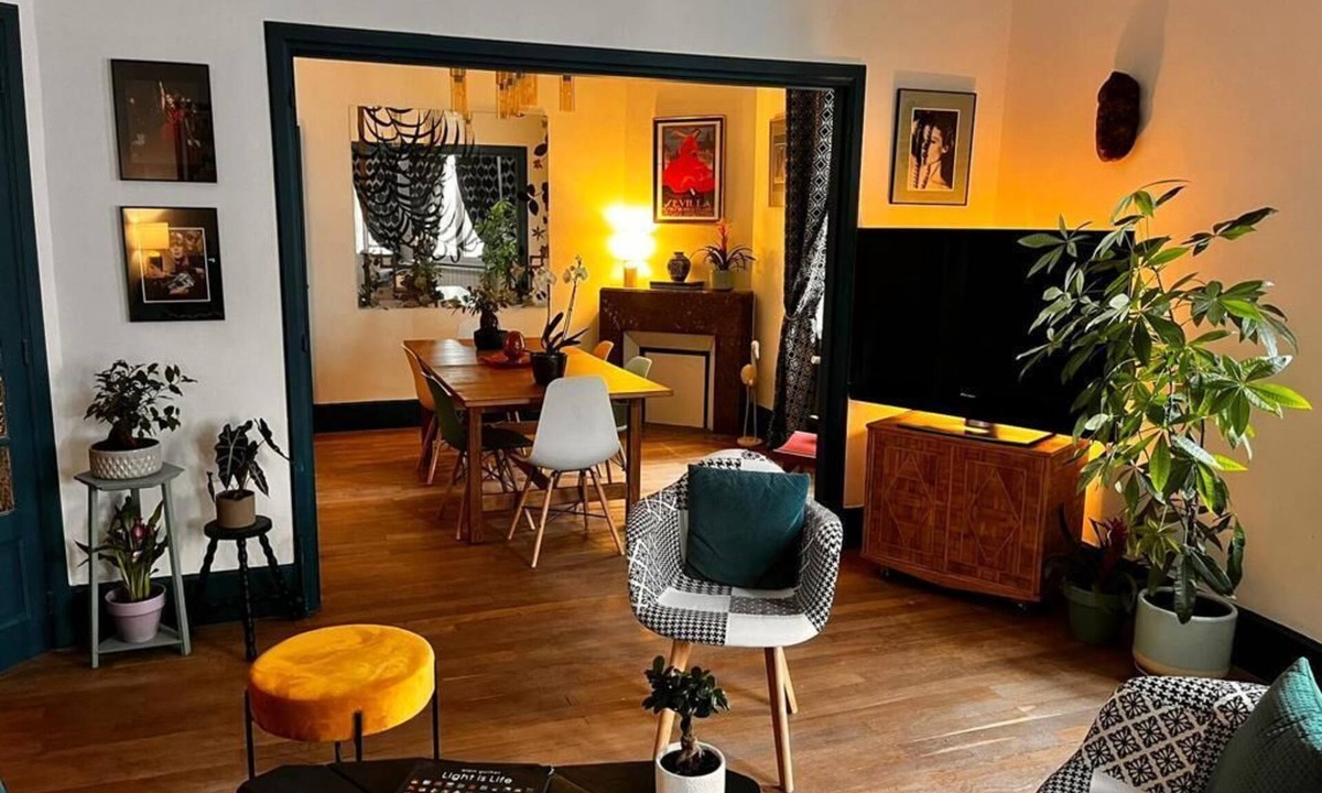 Chateauvert Apartment | SIGNATURE ART DECO APARTMENT