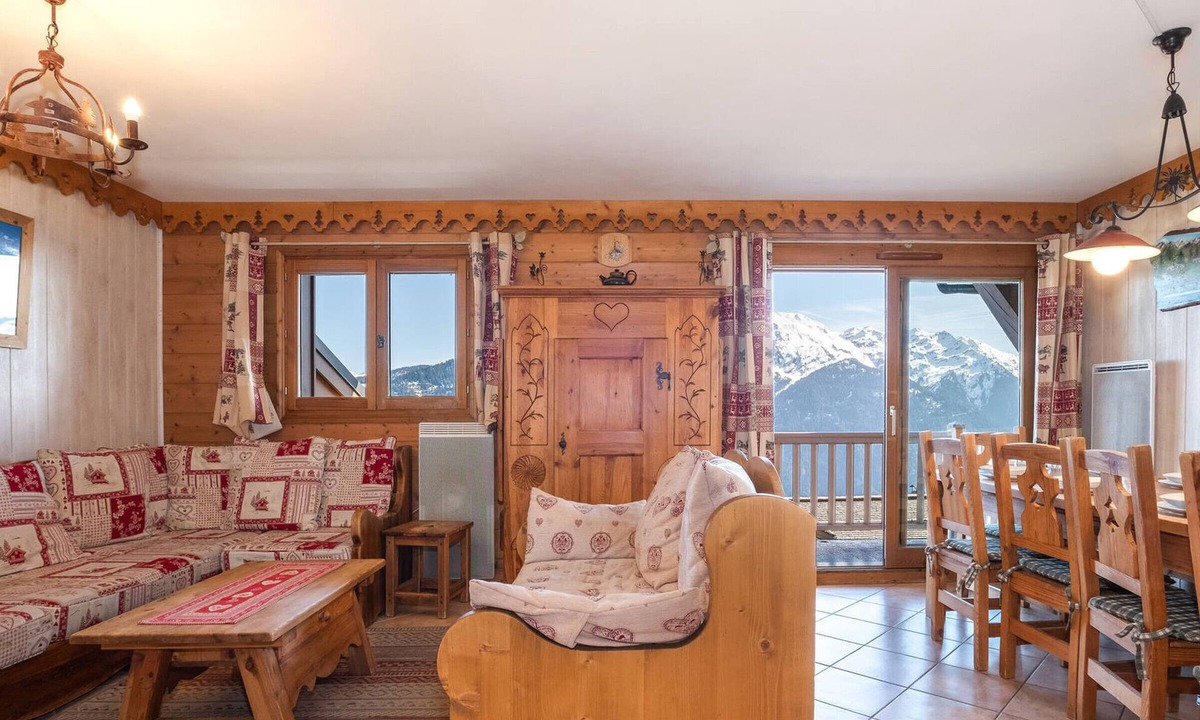 Bisanne 1500 Apartment | Ski-in duplex with parking and WIFI at Bisanne 1500