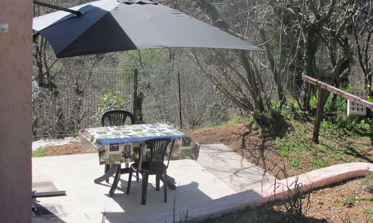 Roquebilliere House | Small house 40m2 9km from Saint Martin de Vésubie near hiking trails