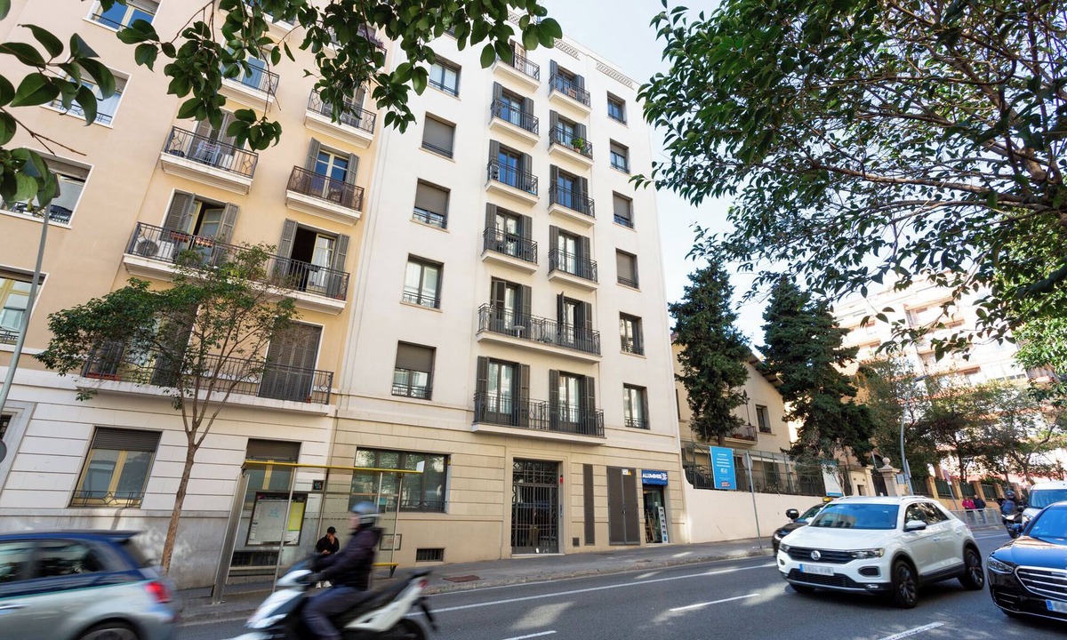 Sant Gervasi Apartment | SPACIOUS AND CLASSY APARTMENT IN SARRIA-SANT GERVASIO
