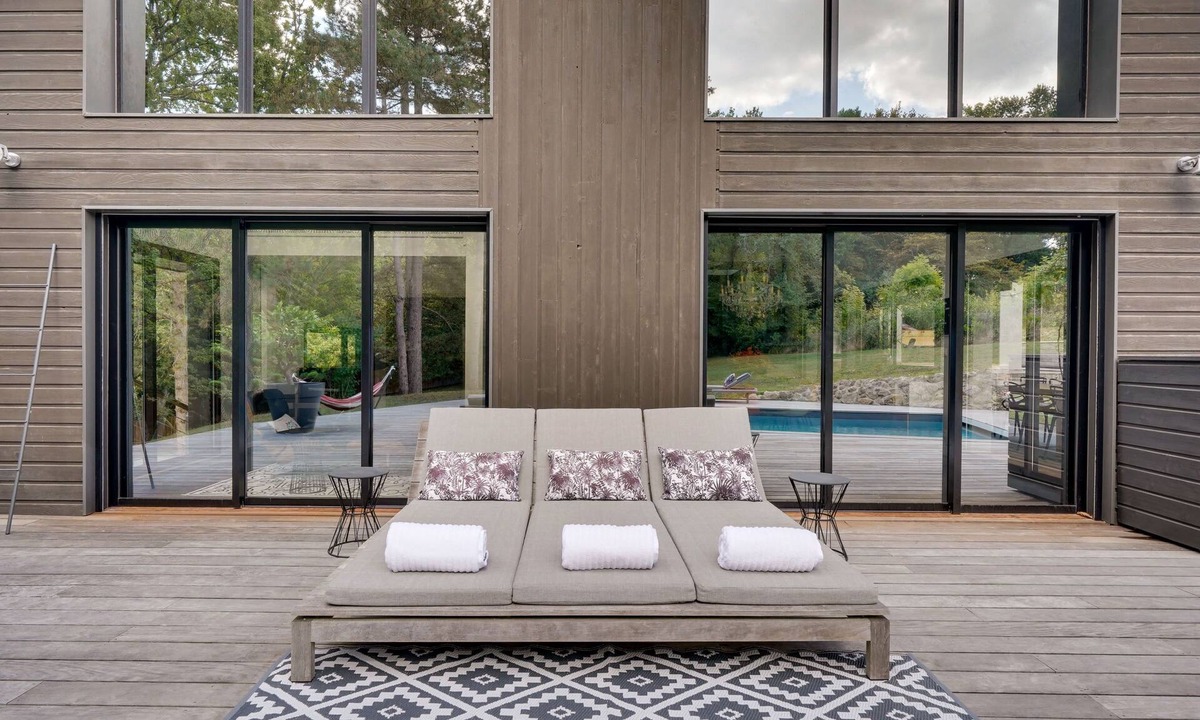 Sainte-Eulalie House | Stay and relax at La ღ Villa La Forêt