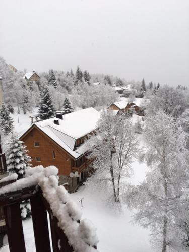 Ax-les-Thermes Apartment | Studio 4 pers vue magnifique 100m des pistes