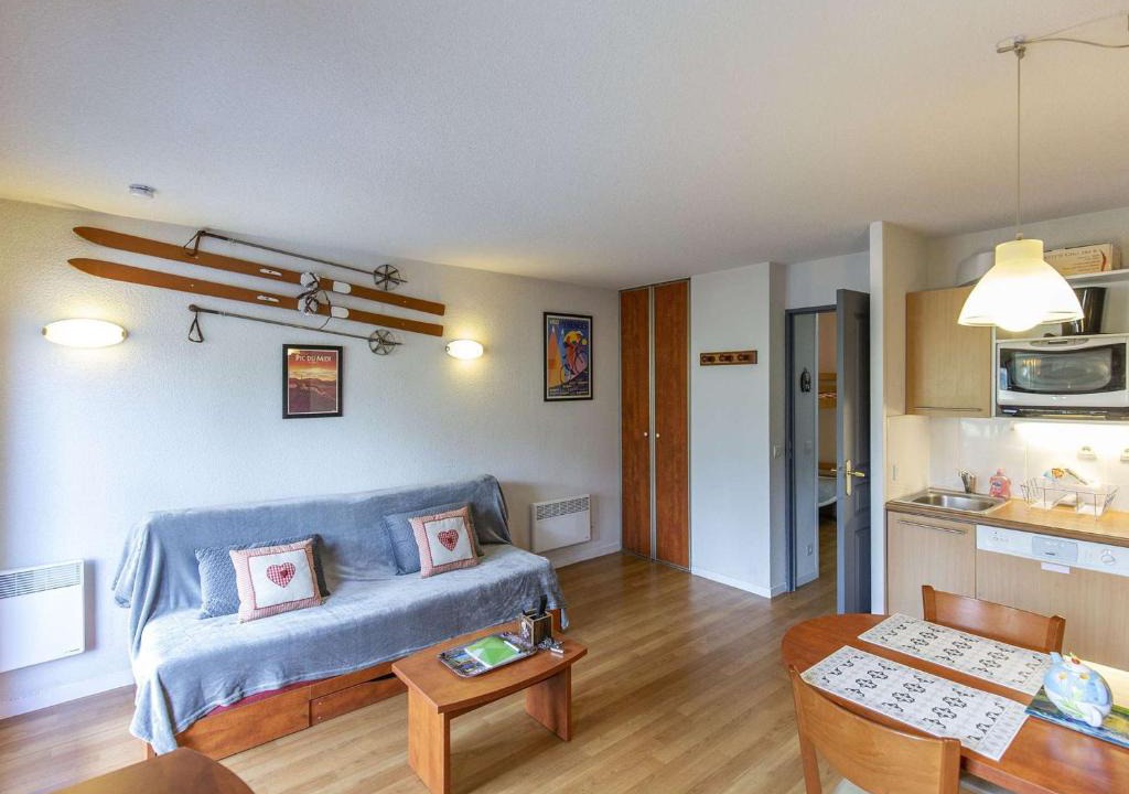 La Mongie Apartment | Studio cabine 4 pers avec terrasse, piscine couverte et salle de fitness, proche pistes et remontées - FR-1-404-339