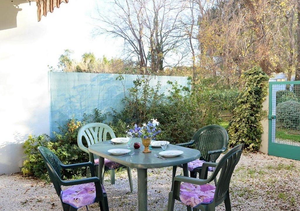 Le Lavandou Apartment | Studio climatisé avec parking, terrasse au Lavandou - FR-1-251-167