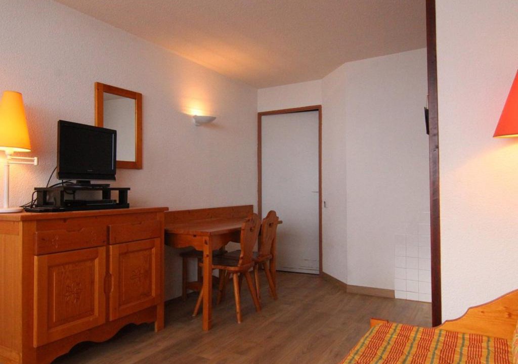 Bergers Apartment | Studio cosy de 24.5m² pour 4 pers. - Proche pistes et commerces, balcon sud, animaux acceptés - FR-1-405-183