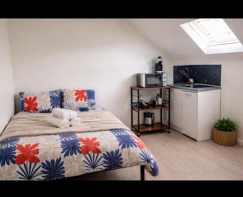 Villeneuve-Saint-Georges Apartment | Studio de la gare