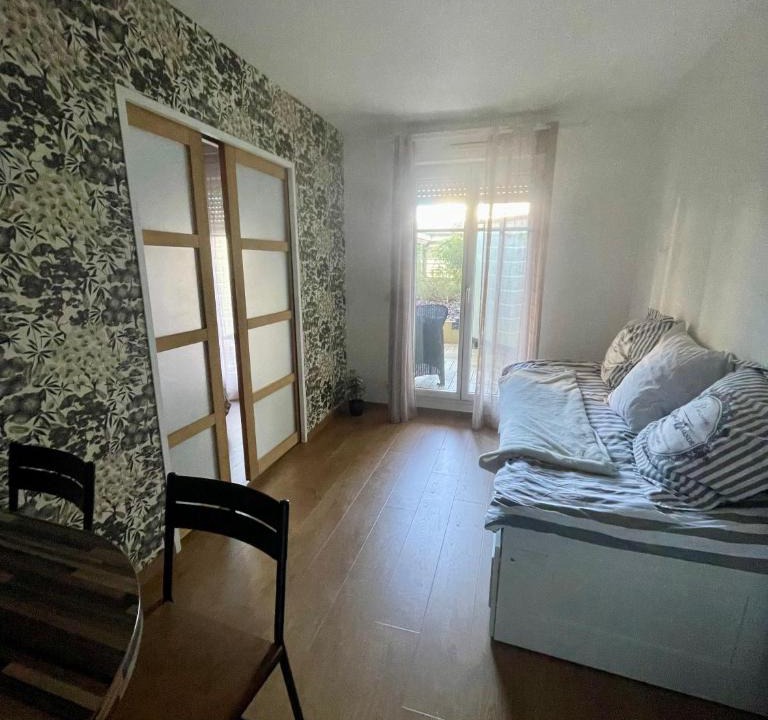 Bussy-Saint-Georges Apartment | Studio Disneyland Paris 2 - Terrasse