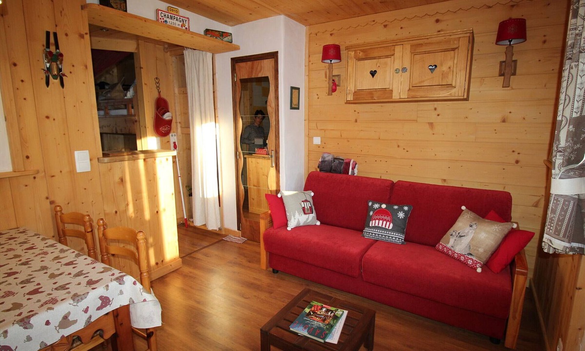 Champagny-en-Vanoise Apartment | Studio for 4 near Champagny center