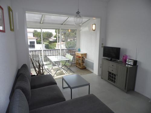 Le Grau-dʼAgde Apartment | Studio mezzanine avec loggia, 4 couchages, parking privé - FR-1-423-39