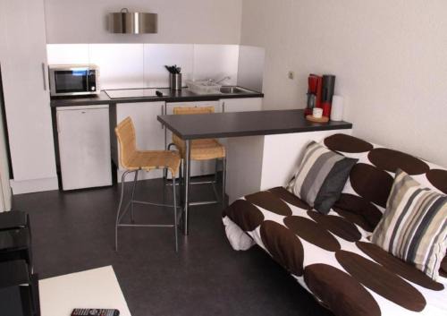 Comedie Apartment | Studio Molière