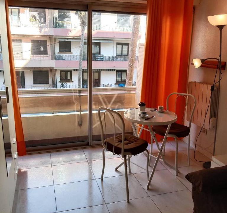 Mediterranee Apartment | Studio proximité plage - 4CALYPII70 Flat for 4 pax close by the sea