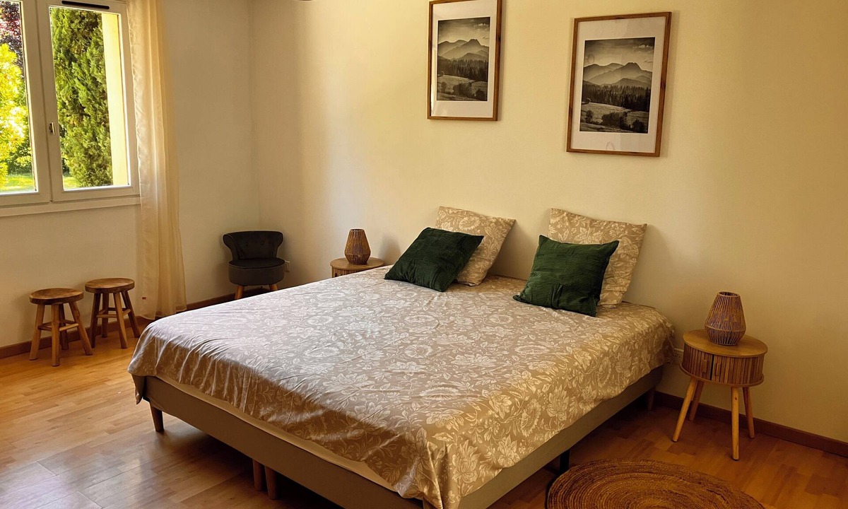 Gaillac House | Stunning Villa—Extra-Large Pool—Air Conditioning—Fireplace—Large Garden