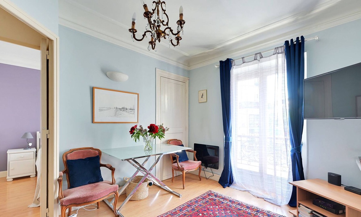 Jardin des plantes Apartment | Stylish One Bedroom Apartment close to rue Mouffetard
