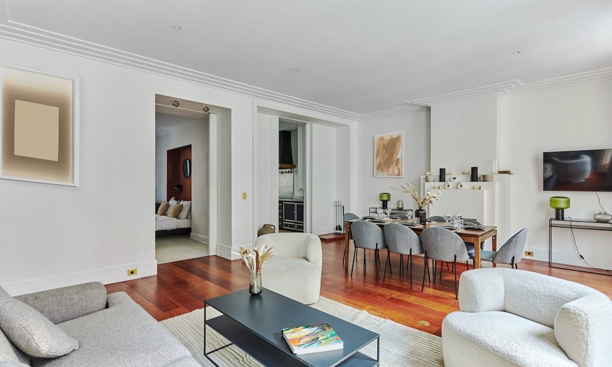 2nd Arrondissement Apartment | Sublime 3 bedroom flat Palais Royal Bourse