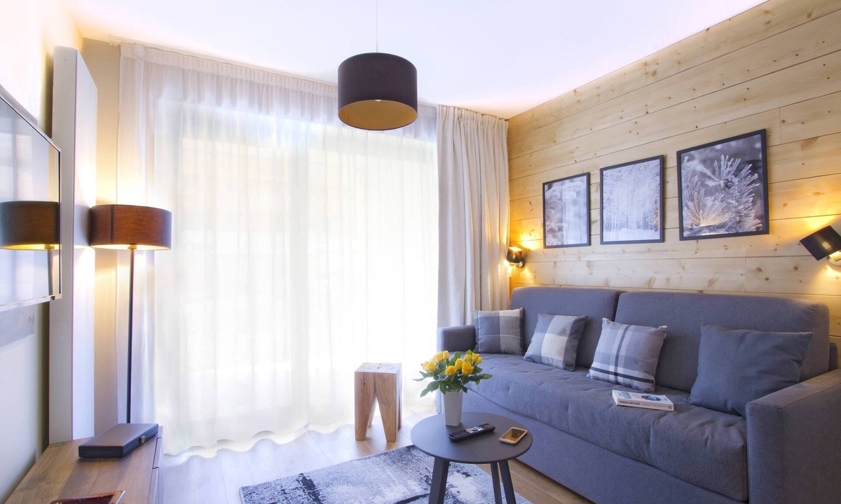 Bergers Condo | Suite av/balcon au Alpe d'Huez | gym + piscines!