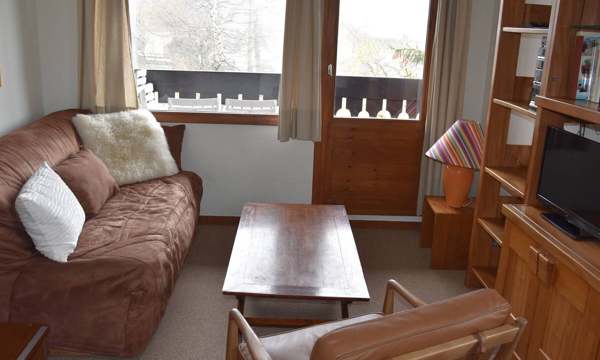 Pralognan-la-Vanoise Apartment | Sunny duplex with pool, near slopes, south balcony