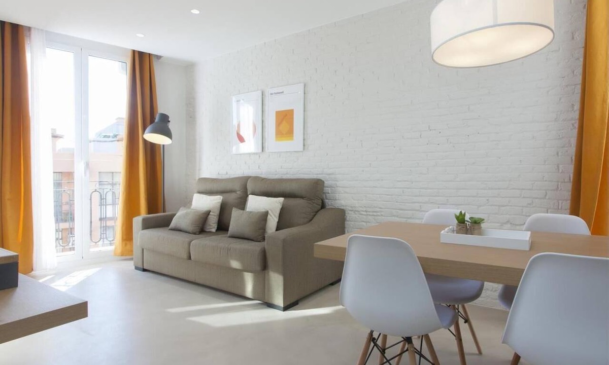 El Parc i la Llacuna del Poblenou Apartment | Sunny Playa Apartment