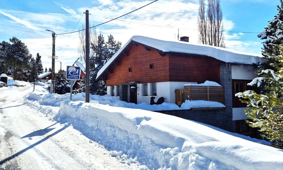 Font-Romeu-Odeillo-Via Ski Chalet | Superb Chalet in the heart of Font-Romeu for up to 12 people
