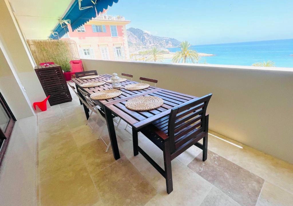 Menton Apartment | Superbe 4P rénové climatisé avec terrasse proche mer et centre - FR-1-196-359