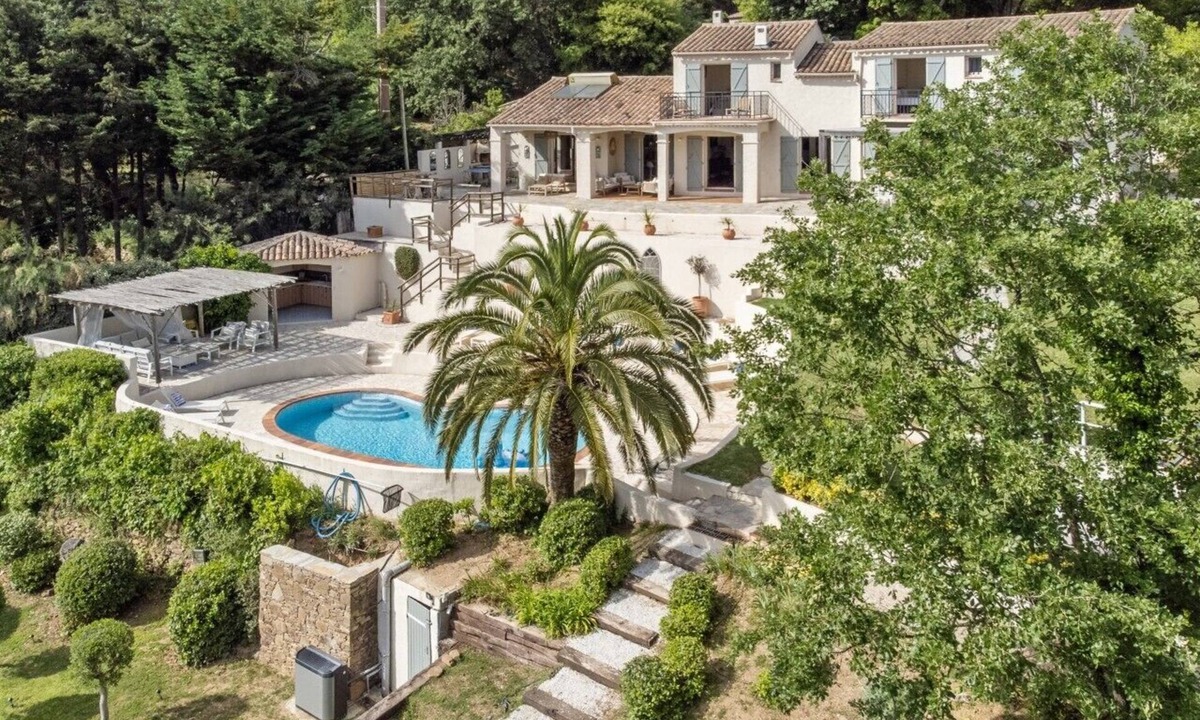 La Garde-Freinet House | Superbe villa, 5 chambre en-suite, près de village
