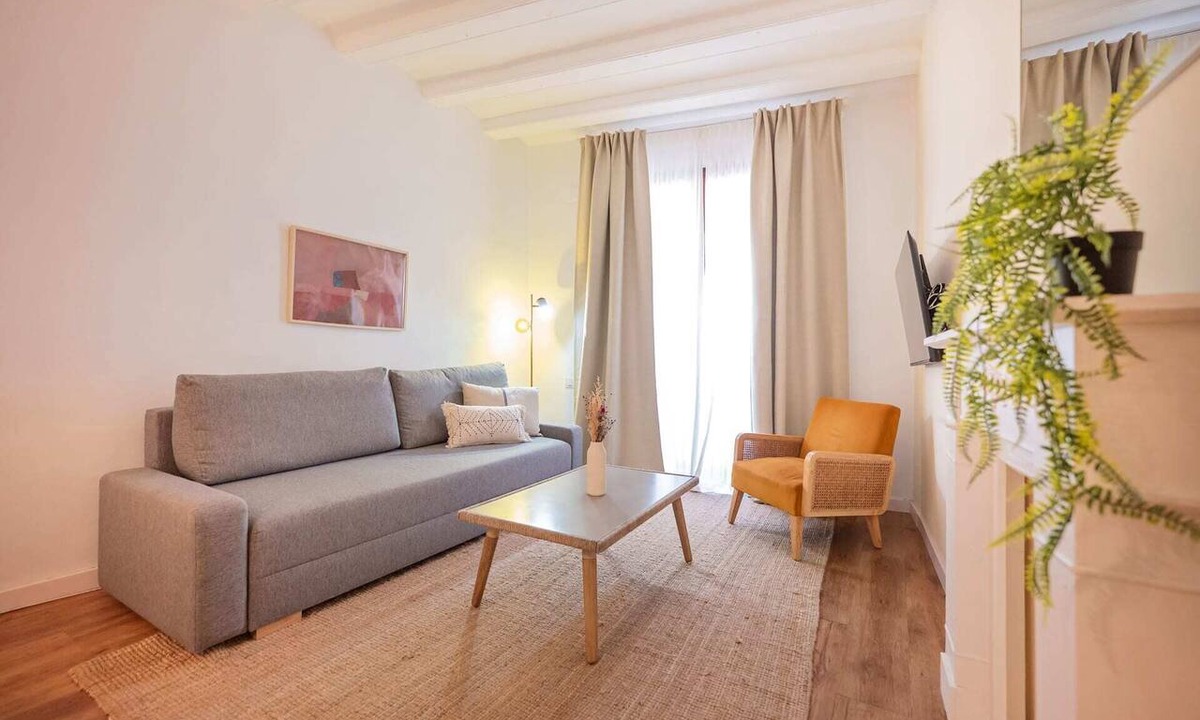 Gothic Quarter Apartment | Sweett | Gothic II - Three Bedroom Apartment, Sleeps 7