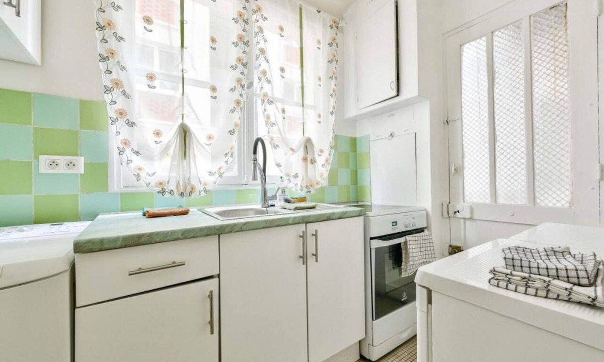 Quartier de la Plaine-de-Monceaux Apartment | T2 apartment with stunning balcon in Paris 17e