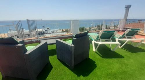 Pineda de Mar Apartment | terraza al mar