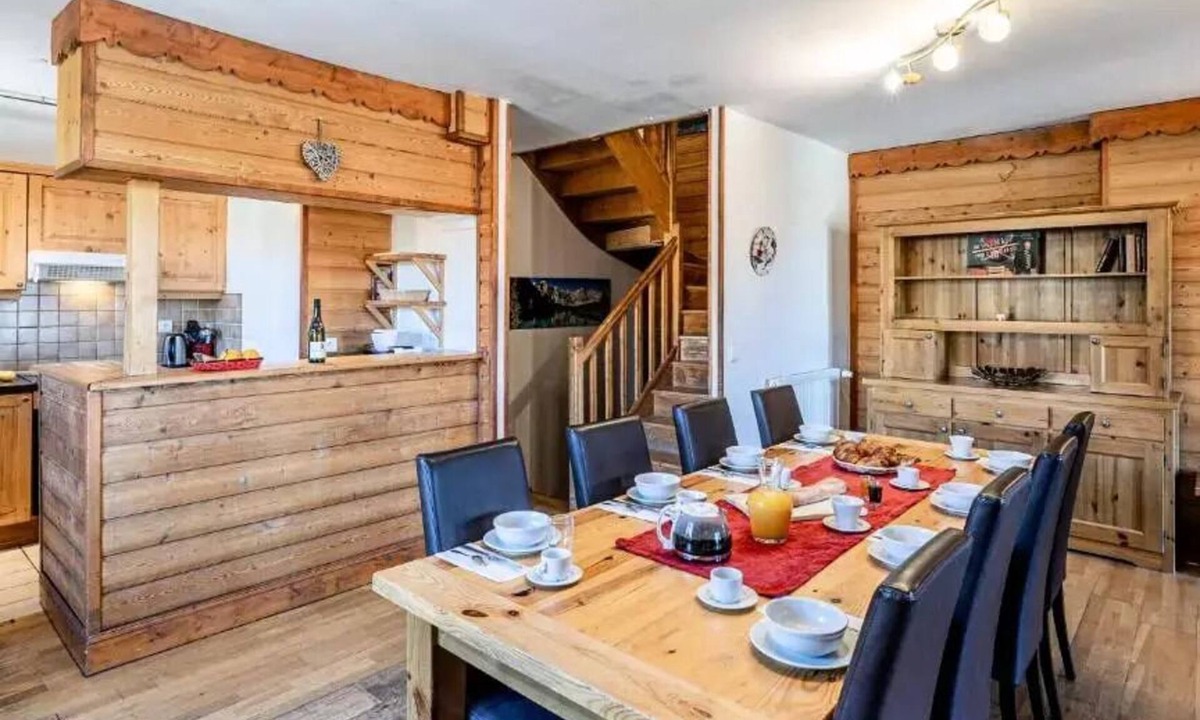 Bergers Ski Chalet | The Altiport Chalets - 7 Room Chalet 12 People
