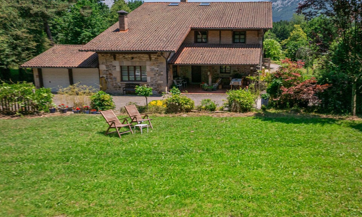 Otxandio House | The Basque Experience by Fidalsa