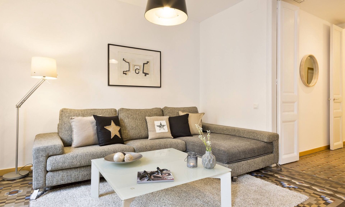 Dreta de l'Eixample Apartment | The Grande II Apartment, for Families only.