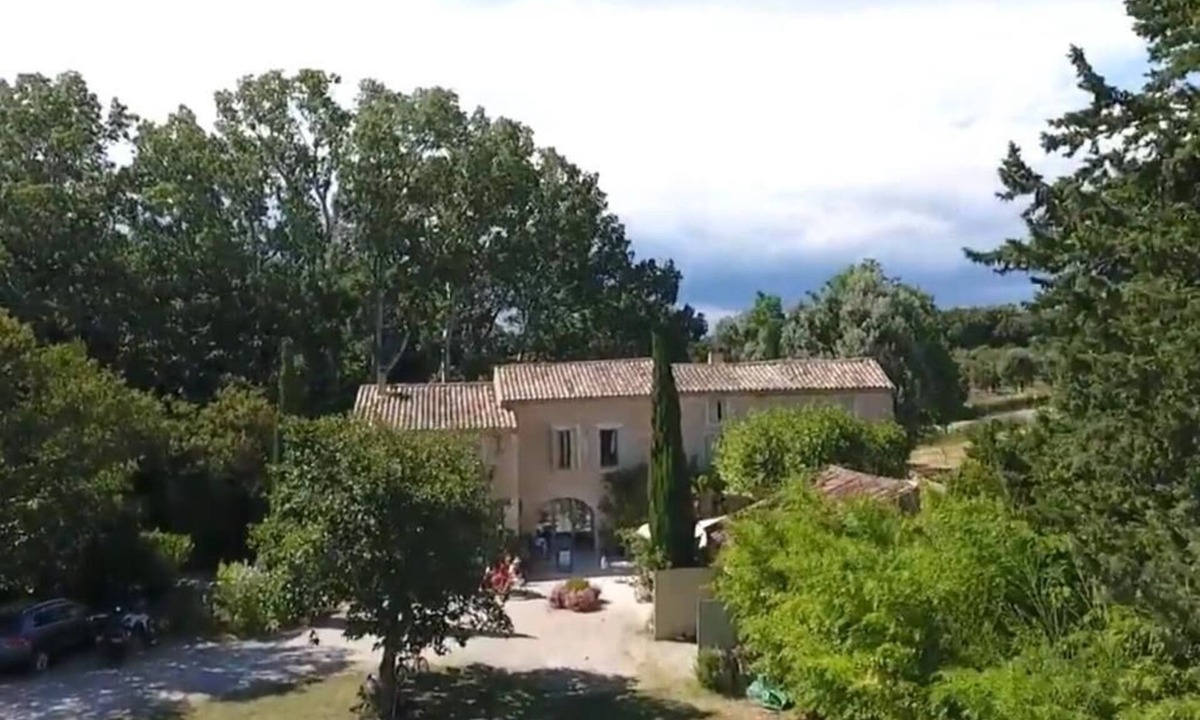 Colonzelle Other | The Mas de papé, full of history and well-being