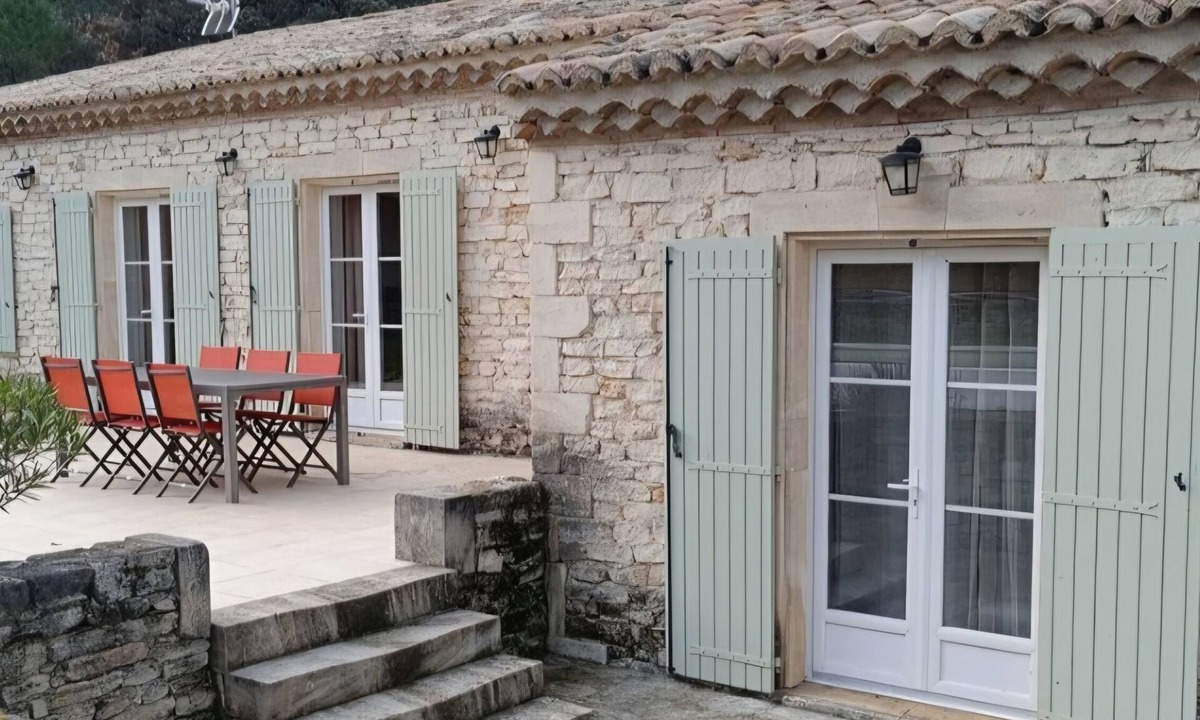 Chantemerle-les-Grignan House | The Shepherdess's Farmhouse