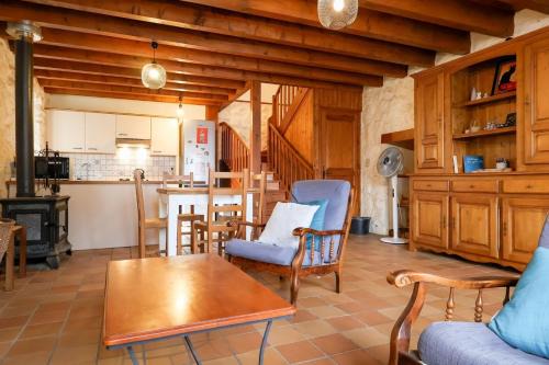 Solignac-sur-Loire House | The station house
