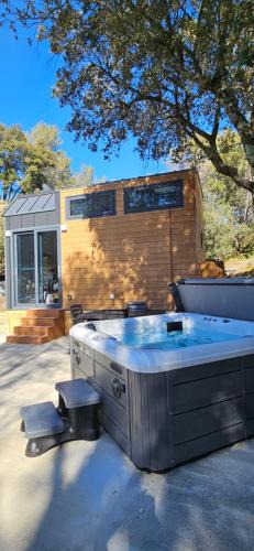 Cadenet Cabin | Tiny house avec jacuzzi