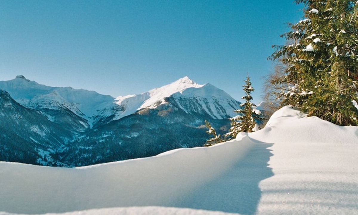 Orcieres-Merlette Ski Chalet | Traditional chalet high capacity wood cottage