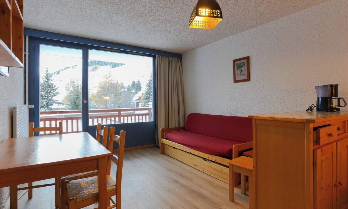 Mont-de-Lans Apartment | travelski home classic - Résidence Meijotel
