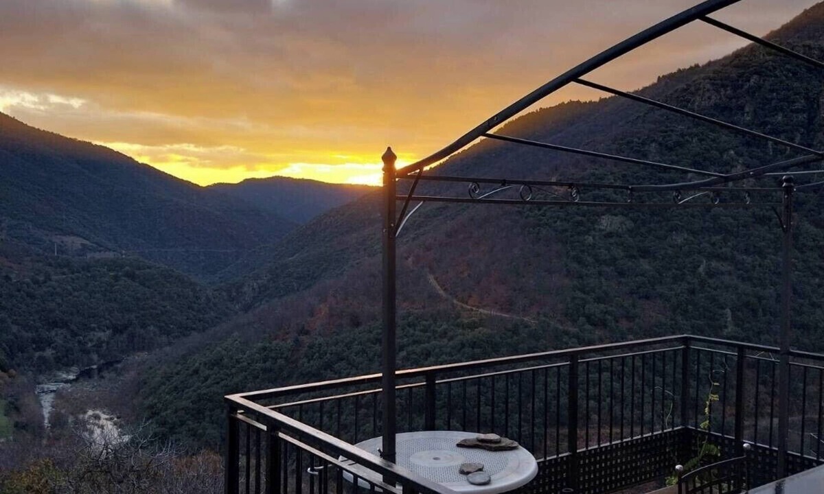 Pied-de-Borne House | Typical Cévenole house with breathtaking views