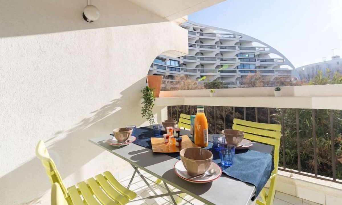 Le Couchant Apartment | Ulysse plage 1 by Interhome