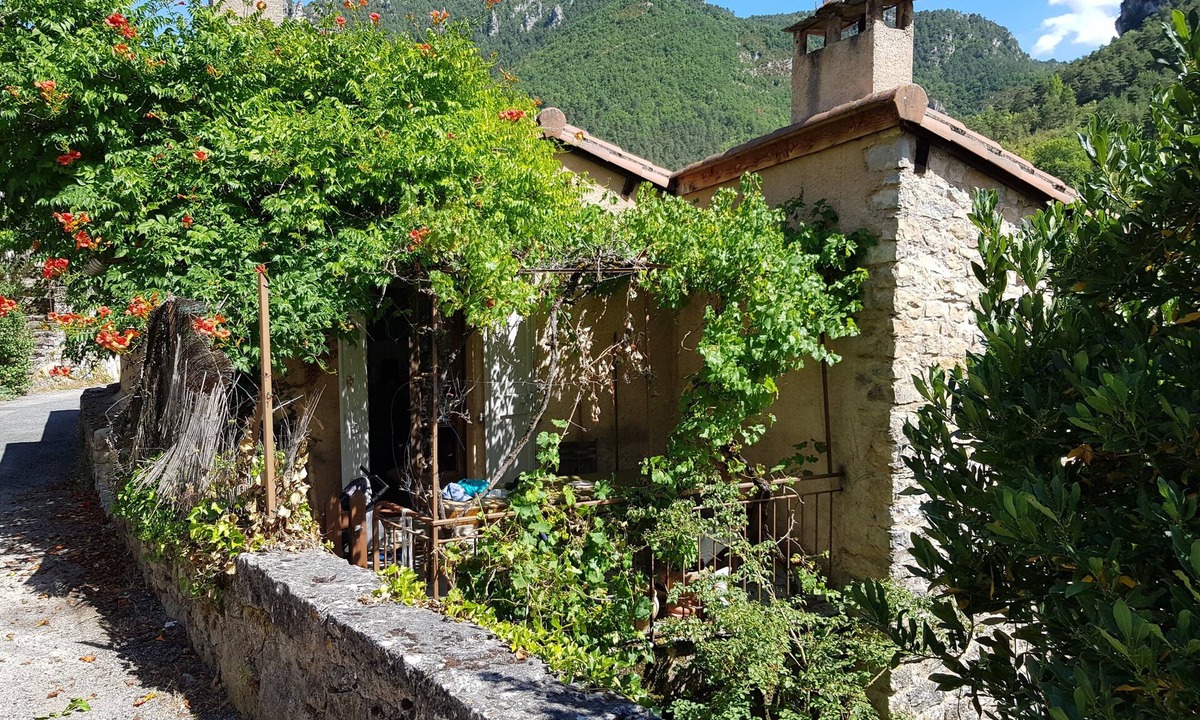 Peyreleau House | Vacation Home “Rives du Tarn” with Private Terrace and Air Conditioning